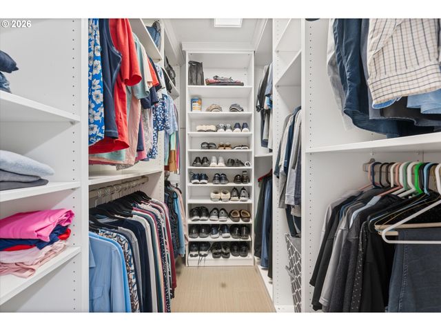 10105 Sw COQUILLE Dr, Tualatin, OR 97062