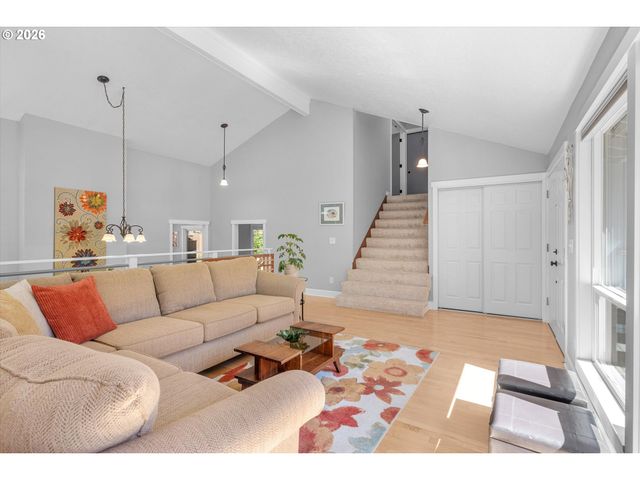 10105 Sw COQUILLE Dr, Tualatin, OR 97062