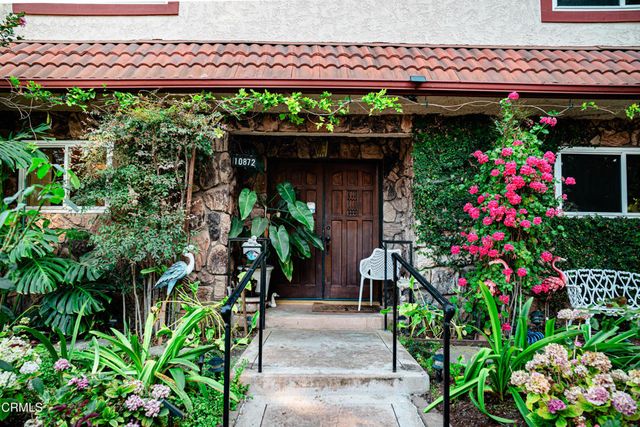 10872 Kings Road, Ventura, CA 93004