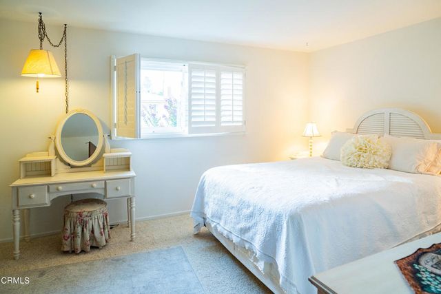10872 Kings Road, Ventura, CA 93004
