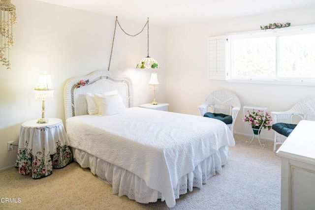 10872 Kings Road, Ventura, CA 93004