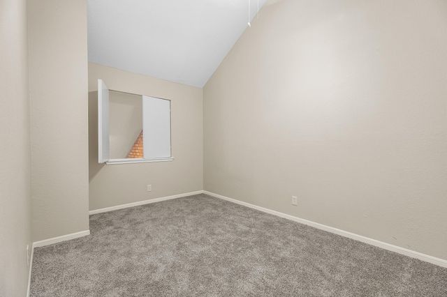 304 E Adoue Street, Alvin, TX 77511