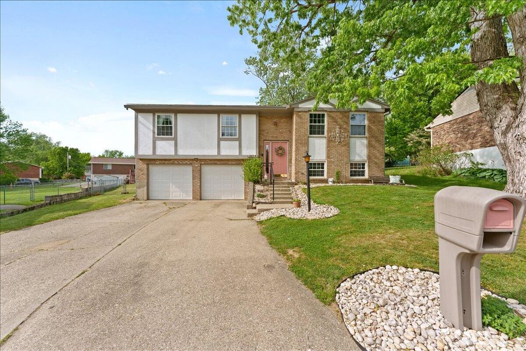 2616 Carre Place, Burlington, KY 41005