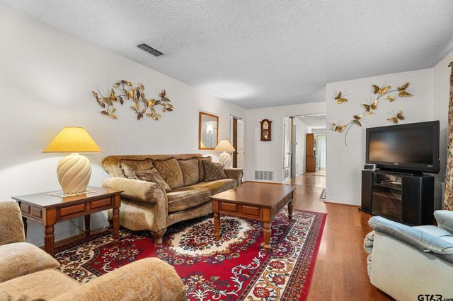 6940 FM 778, Hawkins, TX 75765