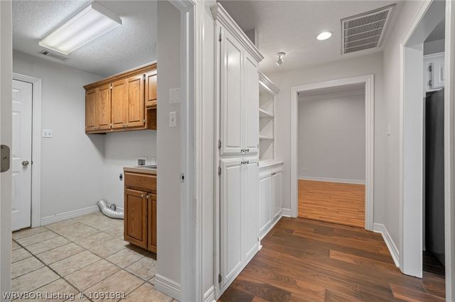 1548 Rockhurst Drive, Fort Smith, AR 72908