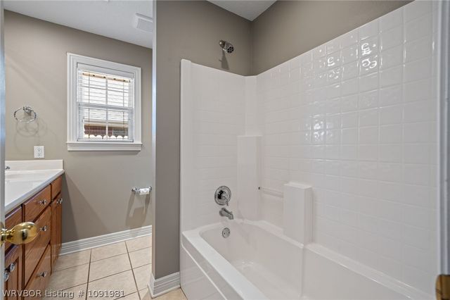 1548 Rockhurst Drive, Fort Smith, AR 72908