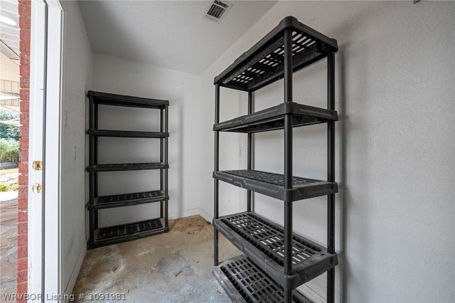 1548 Rockhurst Drive, Fort Smith, AR 72908