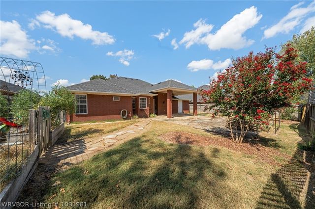1548 Rockhurst Drive, Fort Smith, AR 72908
