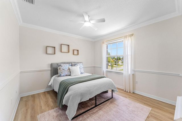 4245 Bluff Harbor Way, Wellington, FL 33449