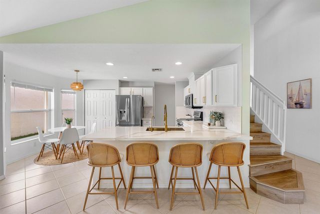 4245 Bluff Harbor Way, Wellington, FL 33449