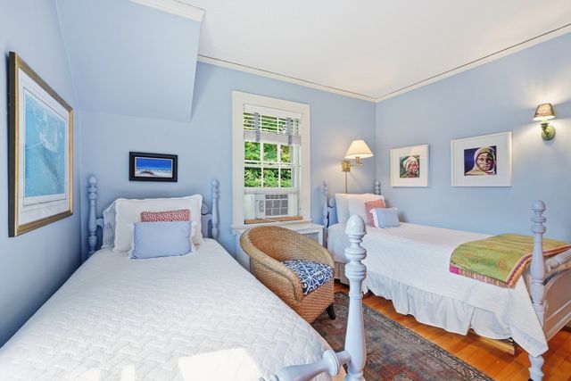 39 Otsego Road, Worcester, MA 01609