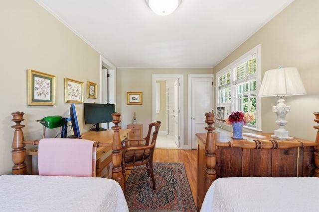 39 Otsego Road, Worcester, MA 01609