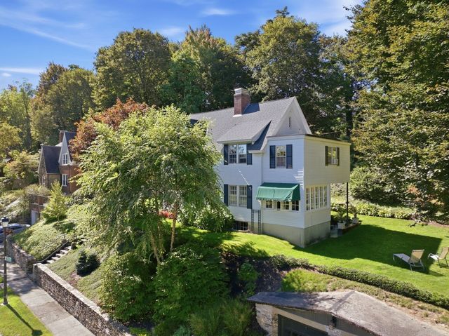39 Otsego Road, Worcester, MA 01609