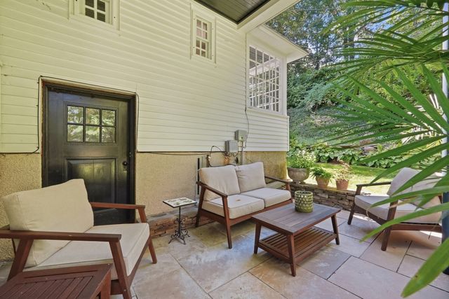 39 Otsego Road, Worcester, MA 01609