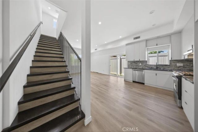 14827 Dearborn Street, Panorama City, CA 91402