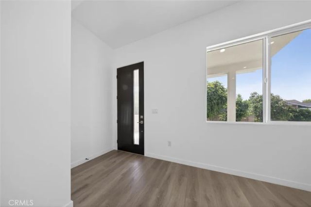 14827 Dearborn Street, Panorama City, CA 91402