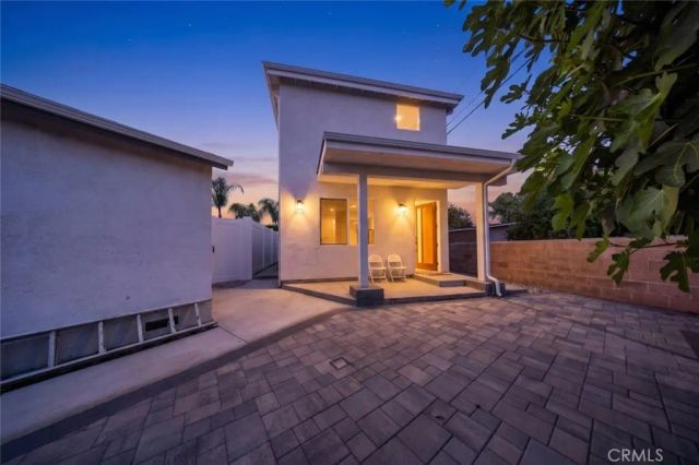 14827 Dearborn Street, Panorama City, CA 91402