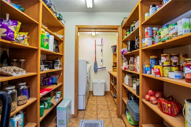 169 Mulberry Lane, Eureka Springs, AR 72631