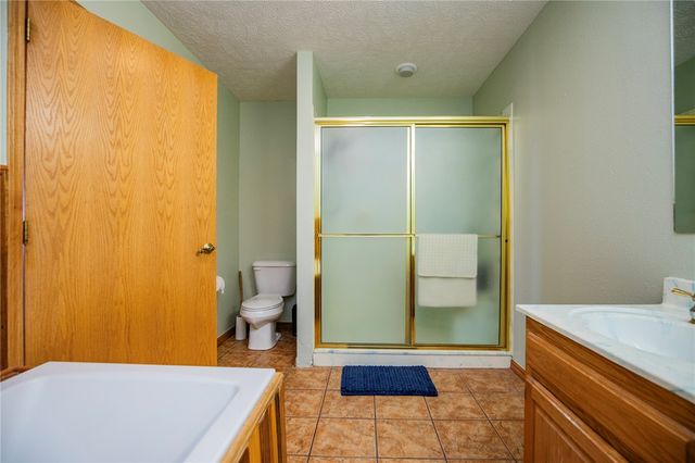 169 Mulberry Lane, Eureka Springs, AR 72631