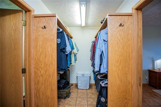 169 Mulberry Lane, Eureka Springs, AR 72631