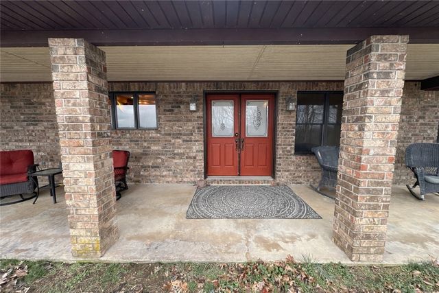 169 Mulberry Lane, Eureka Springs, AR 72631