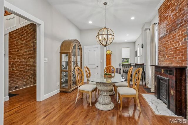 4367 Enright Avenue, St Louis, MO 63108