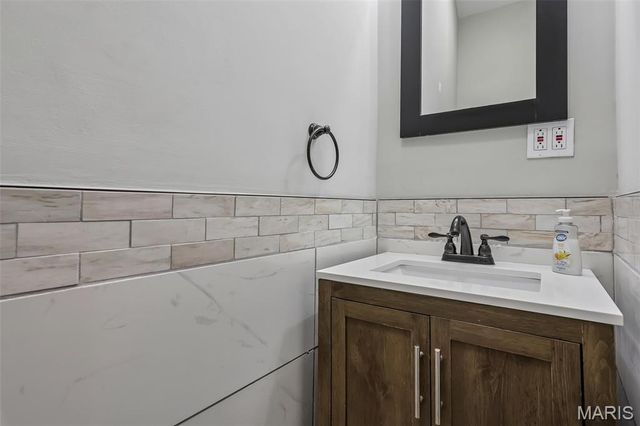 4367 Enright Avenue, St Louis, MO 63108