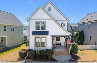 477 Beacon Ridge Boulevard, Chapel Hill, NC 27516