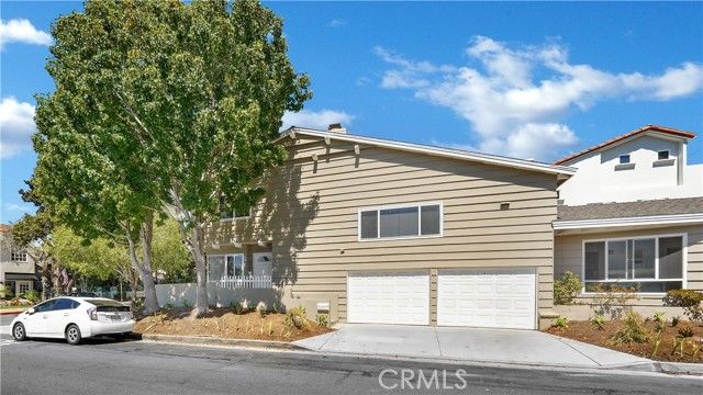 3212 2nd, Corona Del Mar (newport Beach), CA 92625