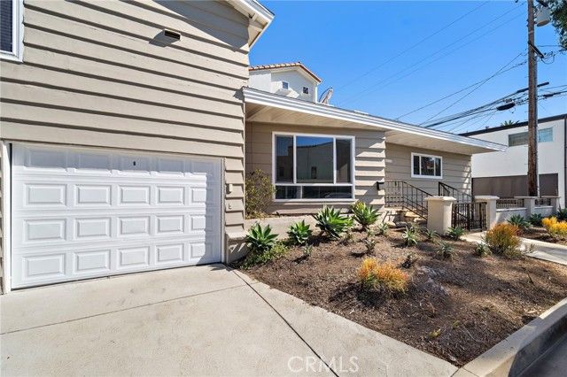 3212 2nd, Corona Del Mar (newport Beach), CA 92625