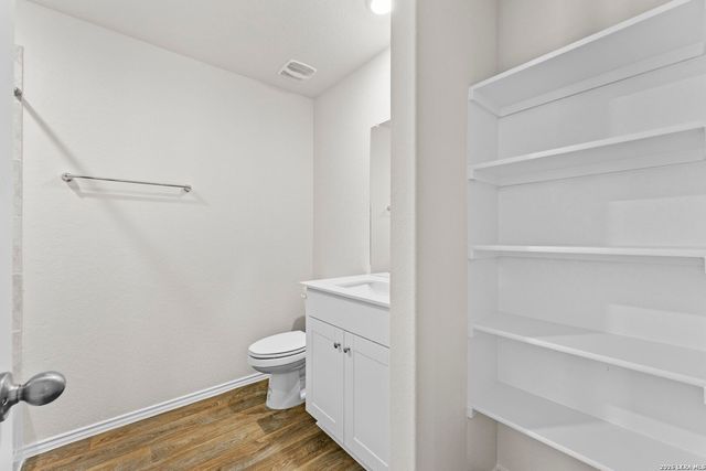 211 Lucy Landing, San Antonio, TX 78245