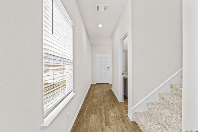 211 Lucy Landing, San Antonio, TX 78245