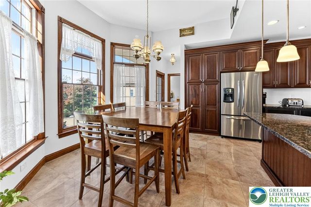 5820 Harvest Place, North Whitehall Twp, PA 18078