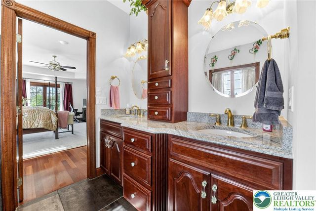 5820 Harvest Place, North Whitehall Twp, PA 18078