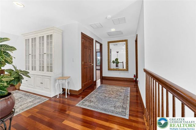 5820 Harvest Place, North Whitehall Twp, PA 18078