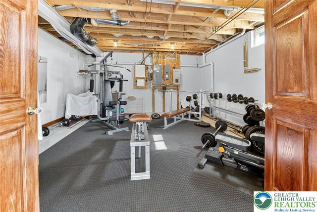 5820 Harvest Place, North Whitehall Twp, PA 18078