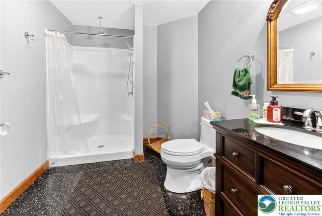 5820 Harvest Place, North Whitehall Twp, PA 18078