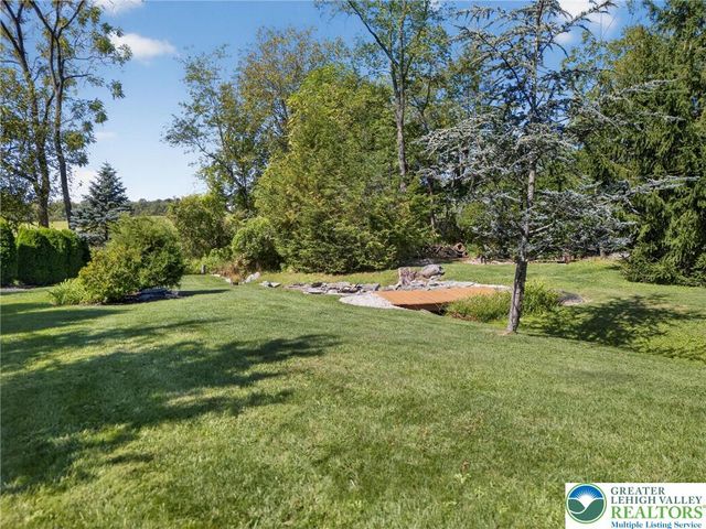 5820 Harvest Place, North Whitehall Twp, PA 18078