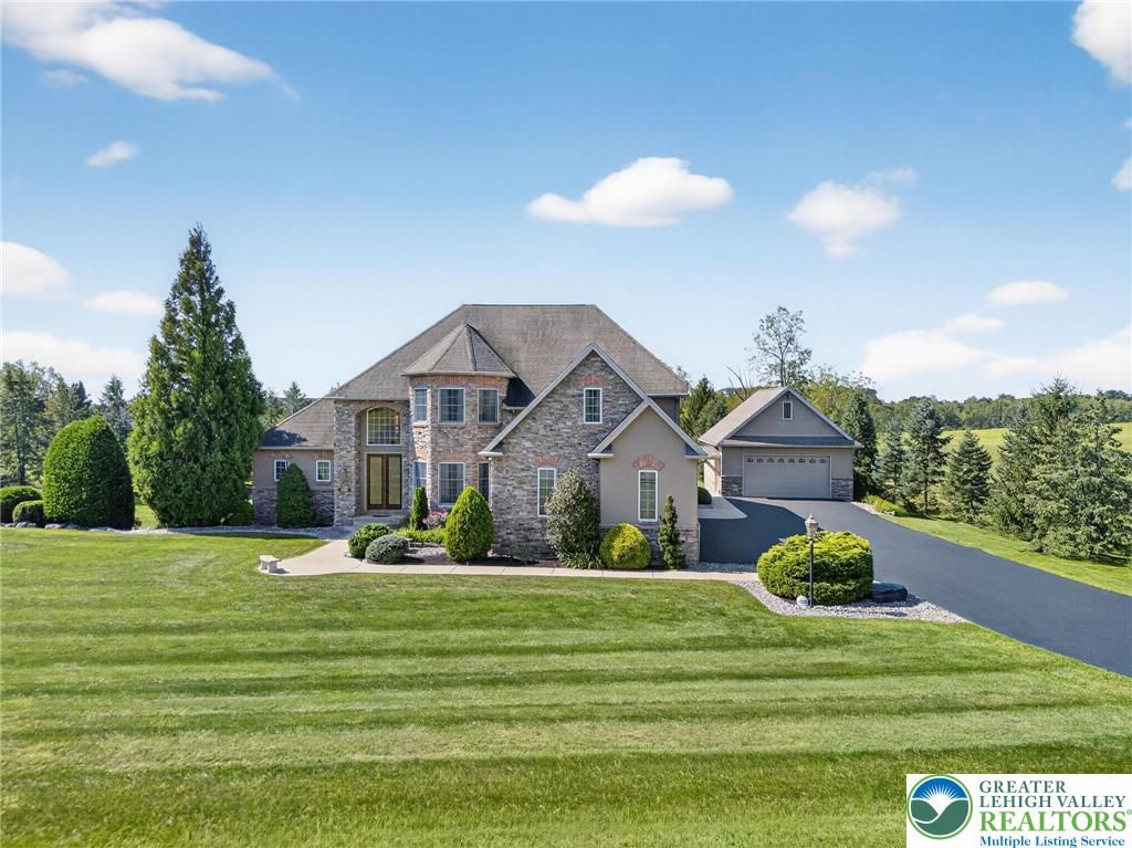 5820 Harvest Place, North Whitehall Twp, PA 18078