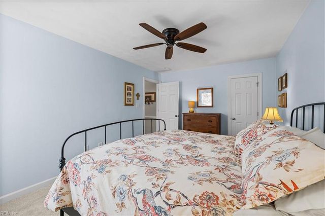 1009 Vineyard CT, Chesapeake, VA 23322