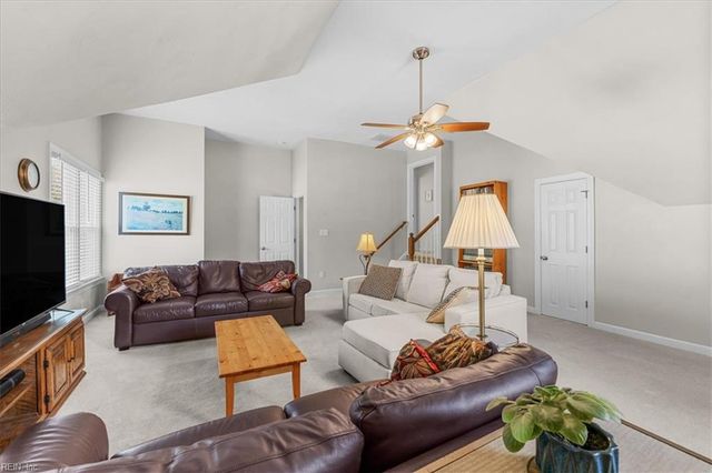 1009 Vineyard CT, Chesapeake, VA 23322