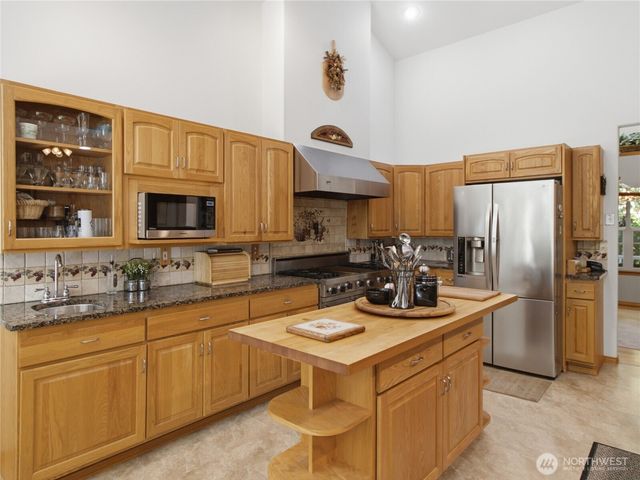 3412 Quail Creek Ln NE, Olympia, WA 98516