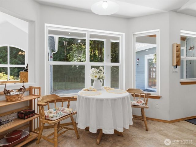3412 Quail Creek Ln NE, Olympia, WA 98516