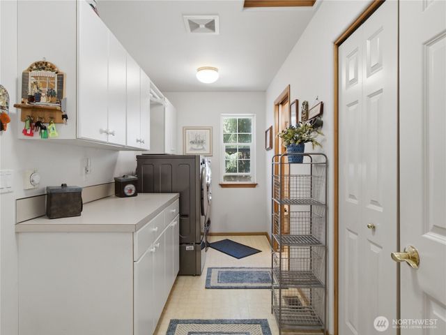 3412 Quail Creek Ln NE, Olympia, WA 98516