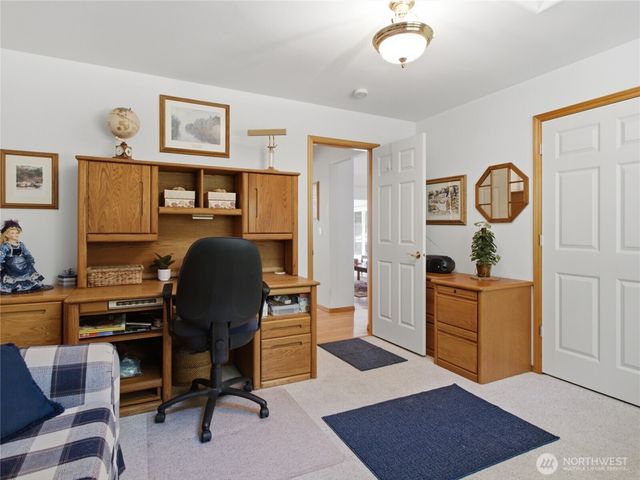 3412 Quail Creek Ln NE, Olympia, WA 98516