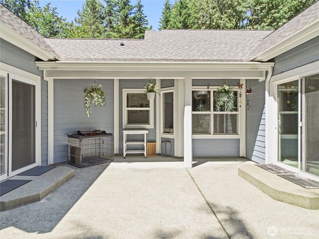 3412 Quail Creek Ln NE, Olympia, WA 98516