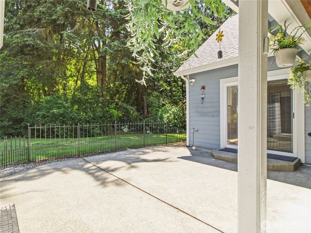 3412 Quail Creek Ln NE, Olympia, WA 98516