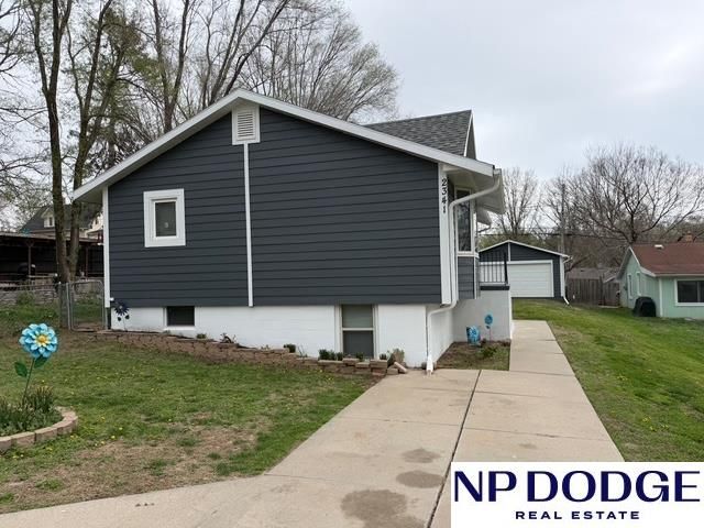 2341 N 67th Street, Omaha, NE 68104