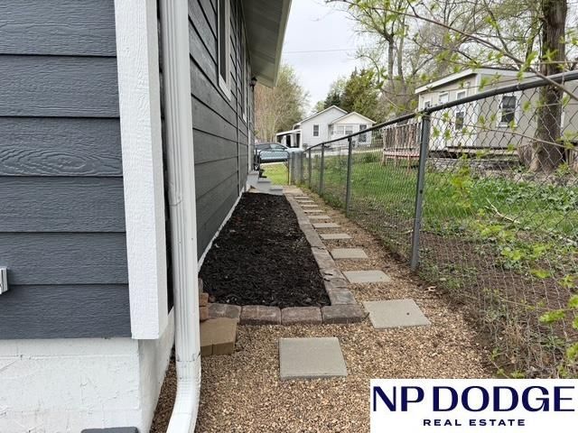 2341 N 67th Street, Omaha, NE 68104