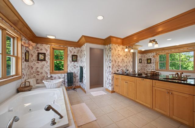183 Old Mill Lane, Wilmington, VT 05363